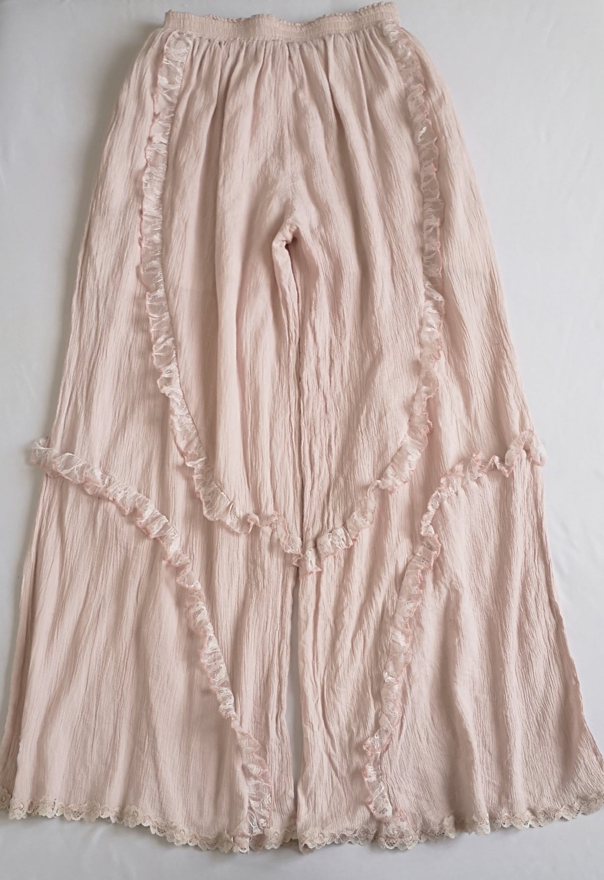 Palazzo con encaje y blusa de tirantes ⚓