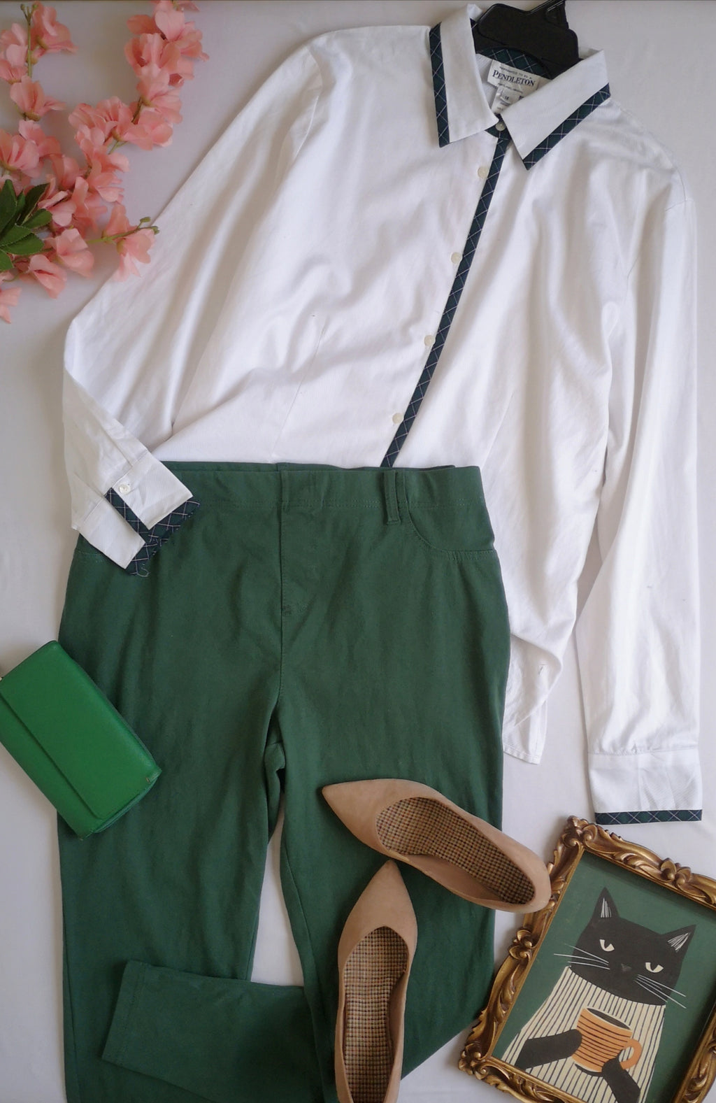Blusa semiformal con pantalón stresh