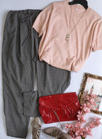 Pantalón tipo jogger con blusa tejida ❤️