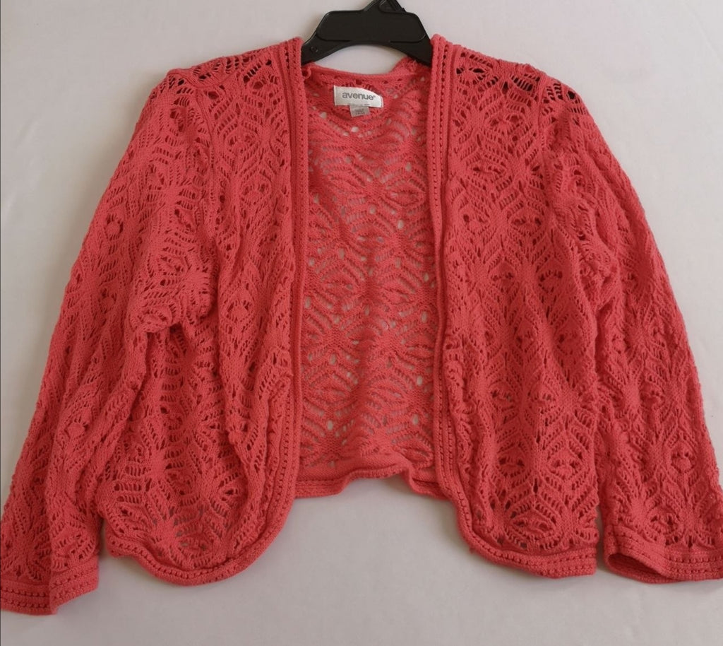 Enterizo halter con cardigan corto