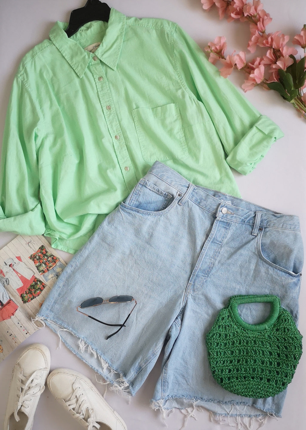 Blusa corta con Bermuda de lona