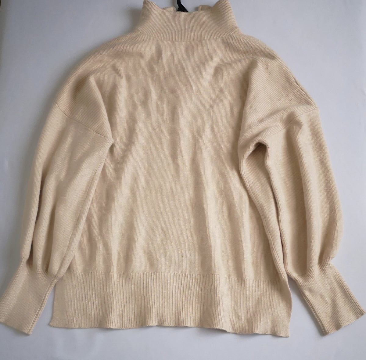 Sueter cuello alto con Pantalón tela suave