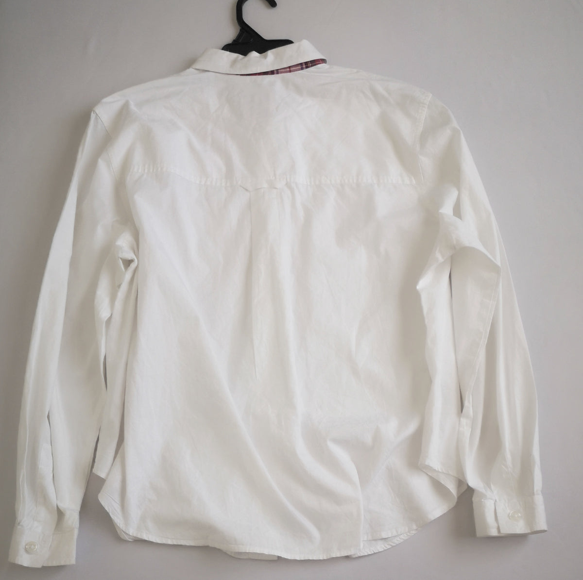 Pantalón semiformal con blusa manga larga