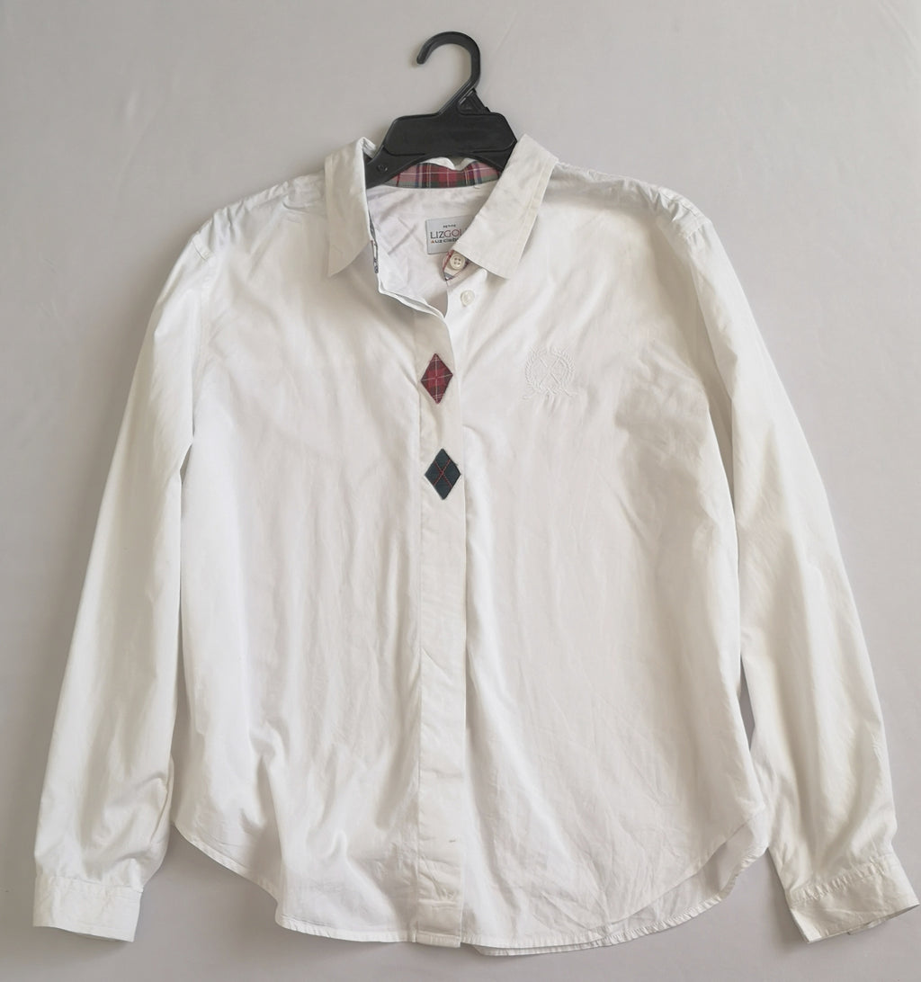 Pantalón semiformal con blusa manga larga