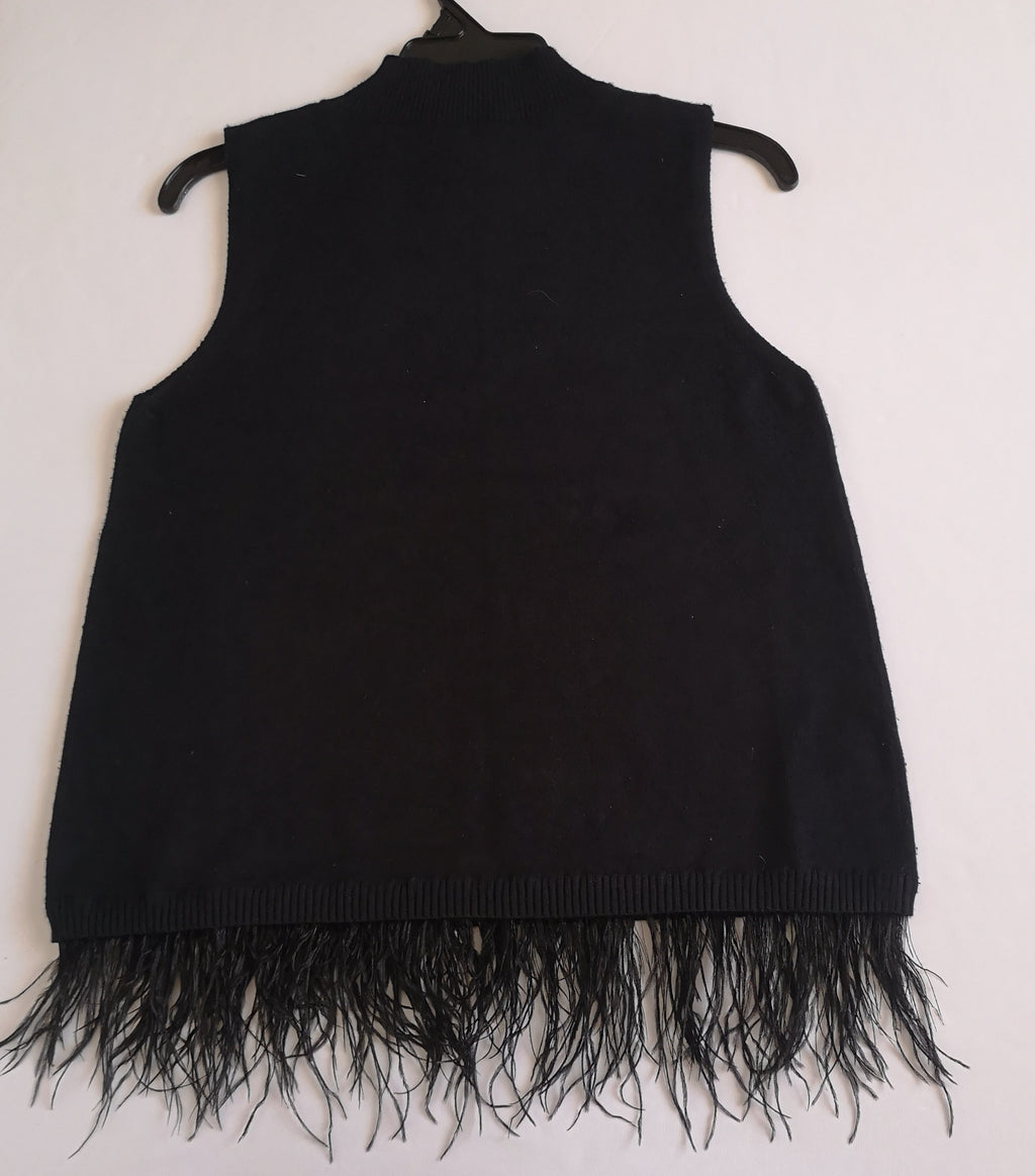 Blusa con plumas abajo incluye collar