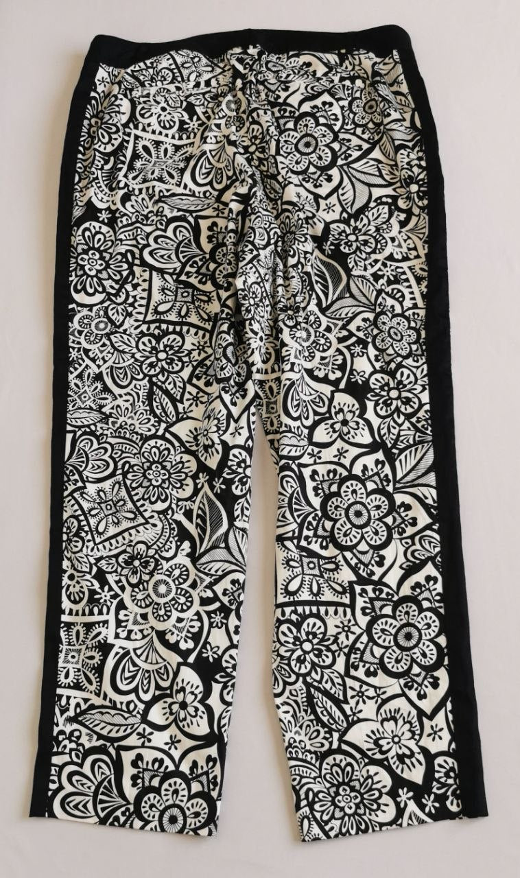 Pantalón corte recto con blusa sin mangas
