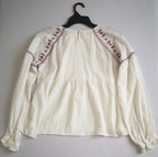 Blusa tipo boho bordada
