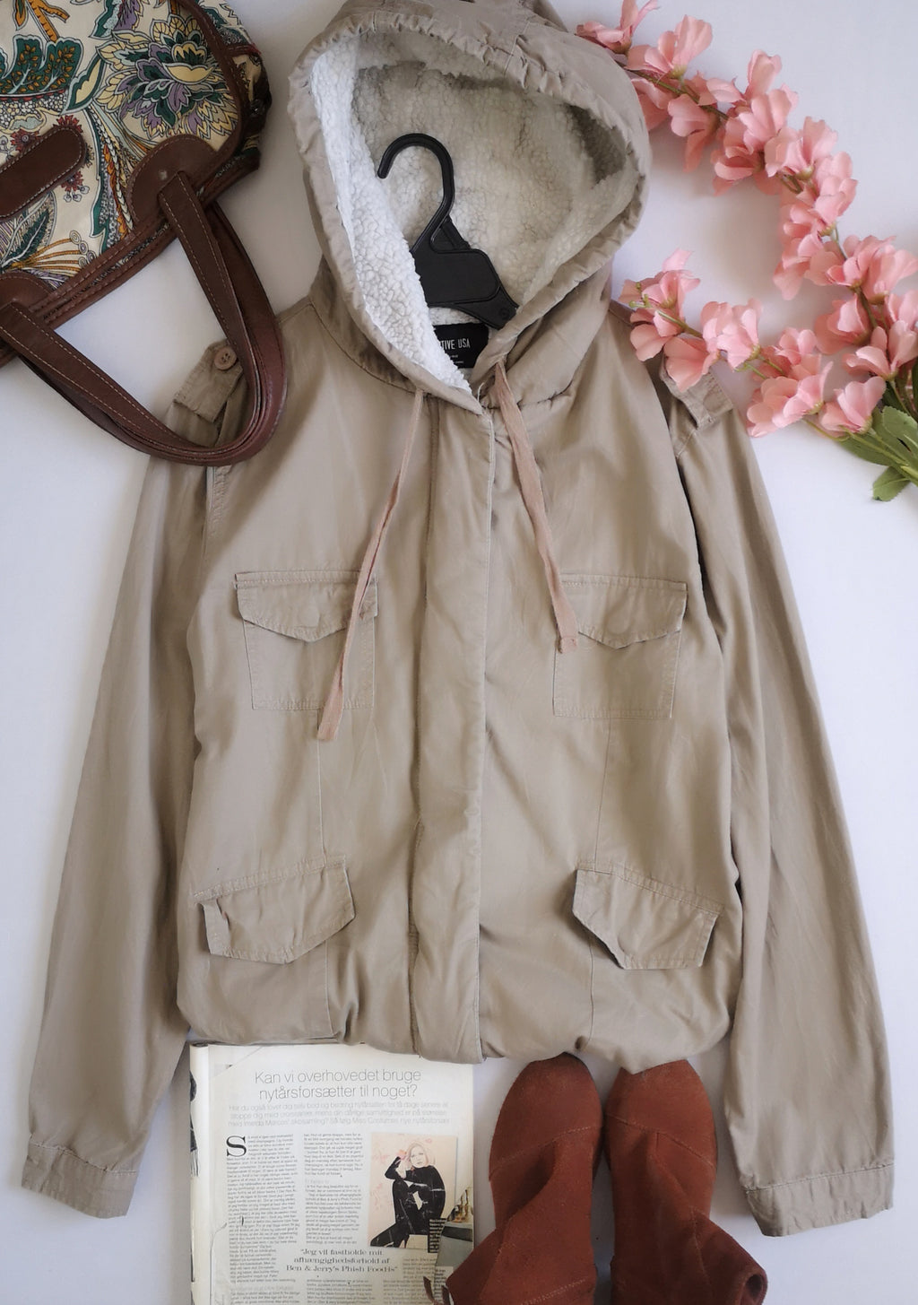 Parka con gorro borreguito
