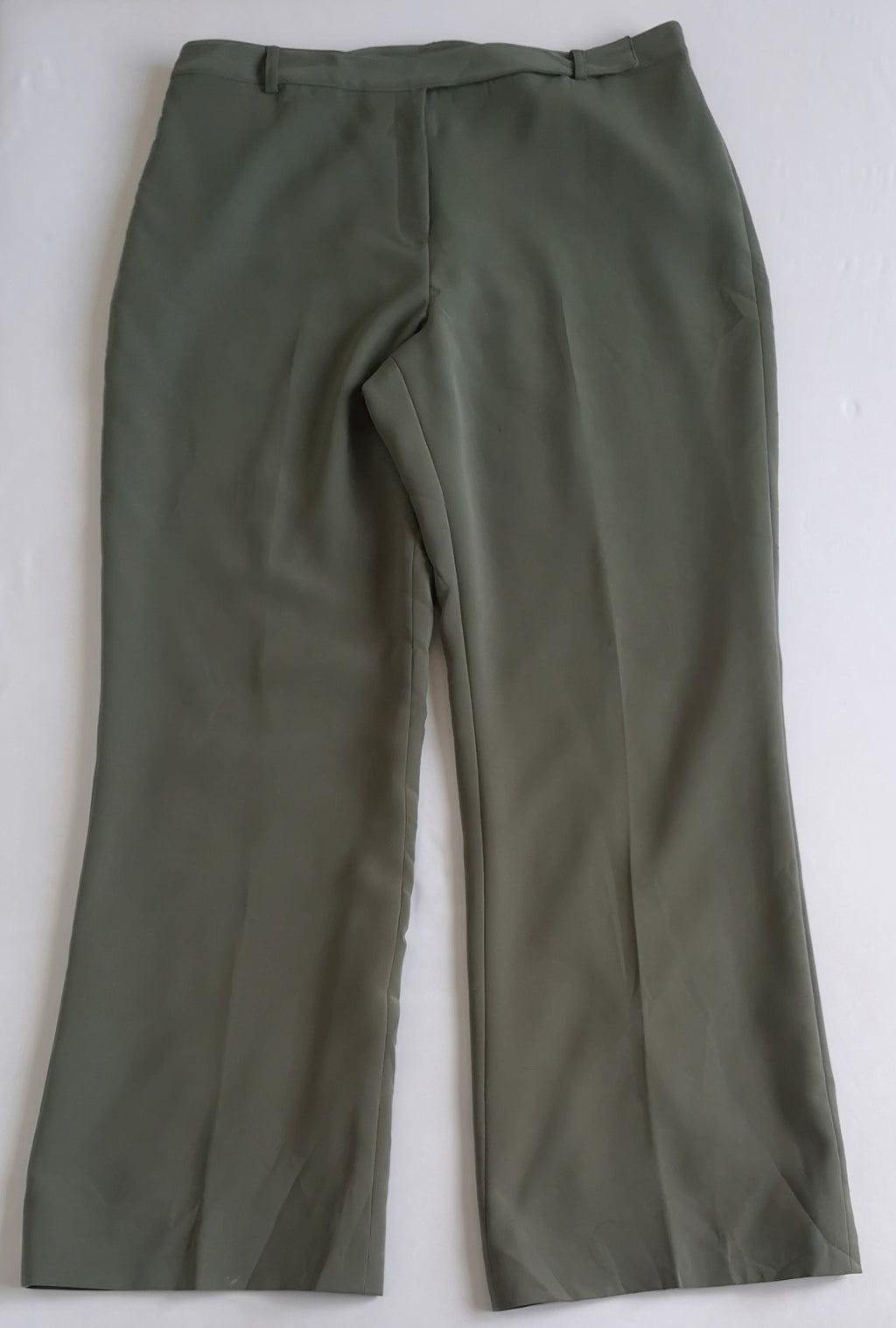 Pantalón de vestir con blusa manga larga