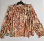 Blusa de chifon y short con zipper a los lados