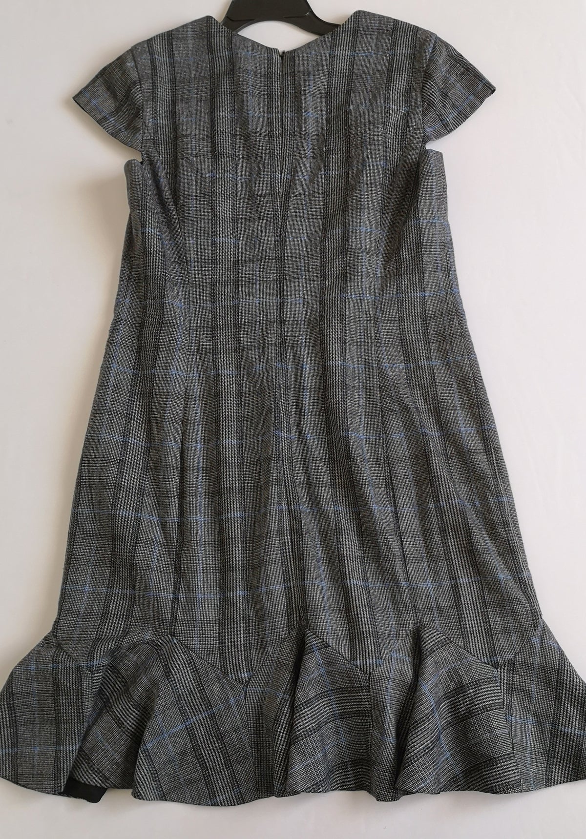Vestido acampanado de abajo incluye cincho ❤️