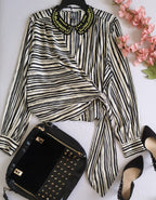 Blusa traslapada tipo seda