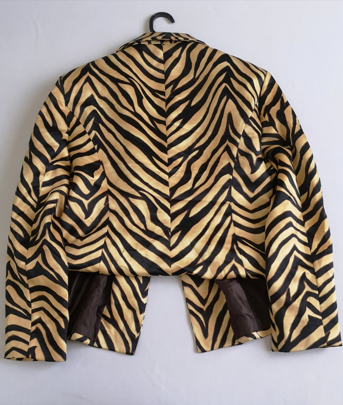 Blazer corto de atrás ⚓